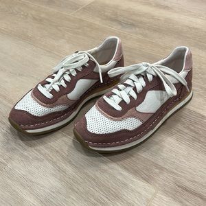 CLARKS Size 7.5 Craft Run Tor Mauve Combi LIKE NEW! Women’s Sneakers Shoes